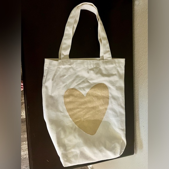 Canvas White Tote Bag With Gold Heart - Picture 3 of 4